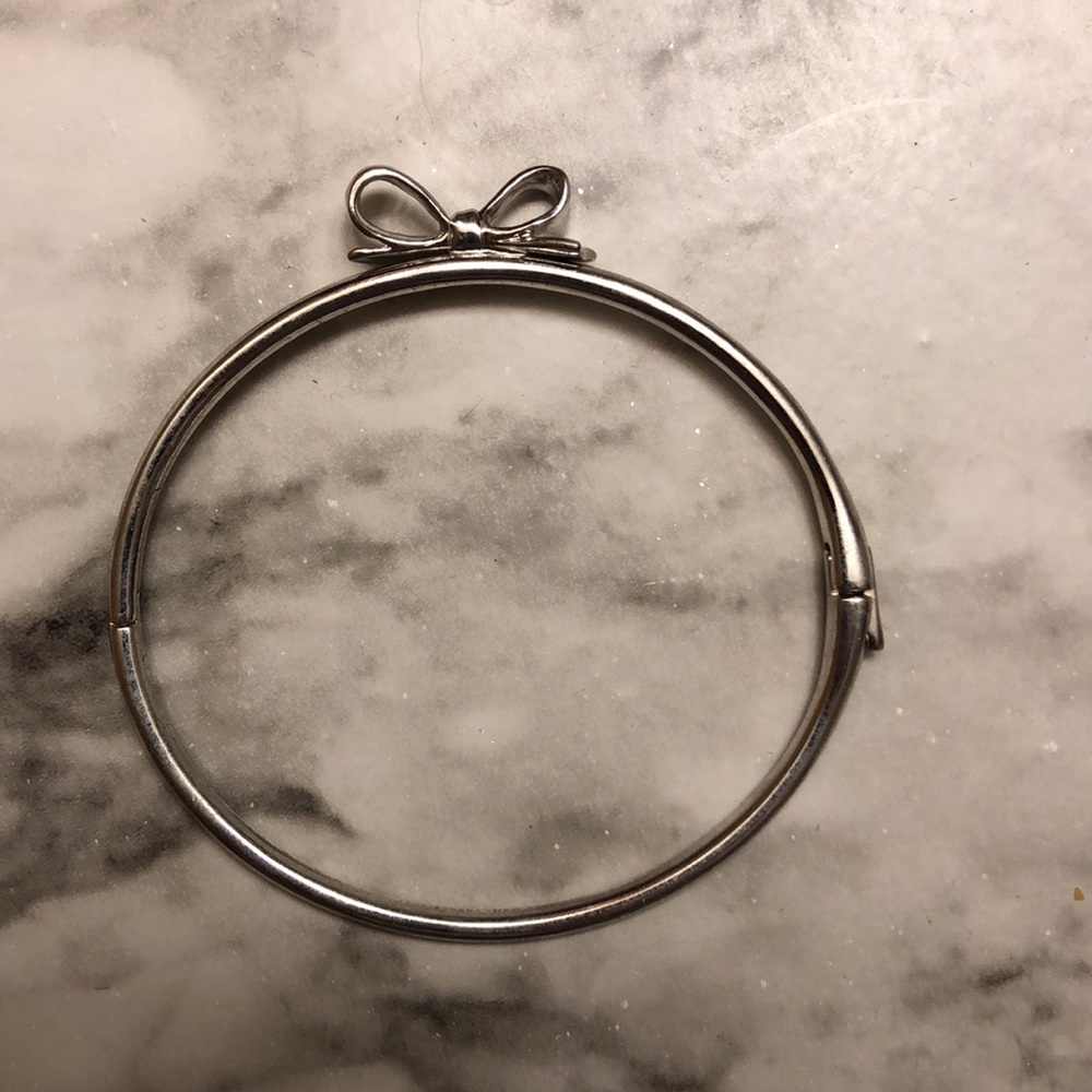 Kate spade silver clasp bracelet make an offer